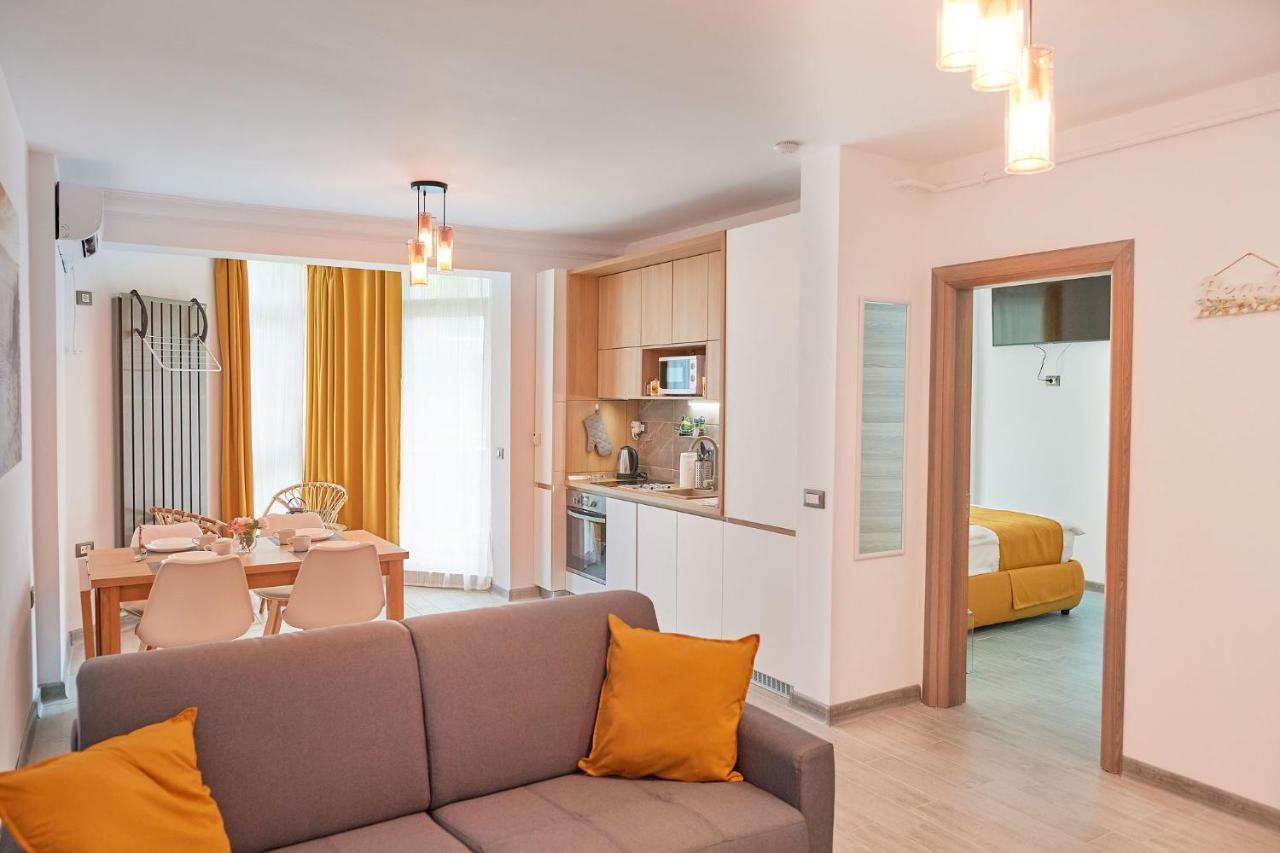 Opal Luxury Apartment 109 Spa N Pool Beach Resort Năvodari Exteriör bild