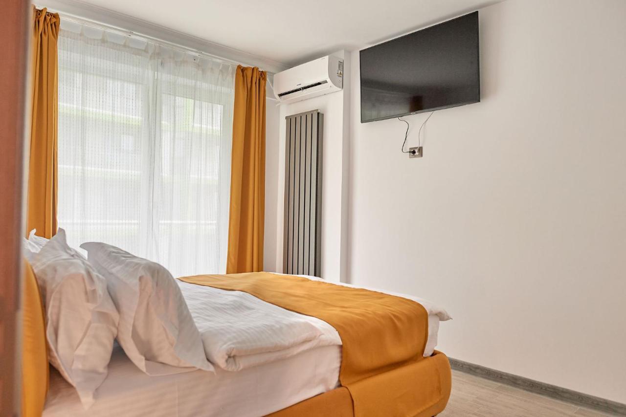 Opal Luxury Apartment 109 Spa N Pool Beach Resort Năvodari Exteriör bild
