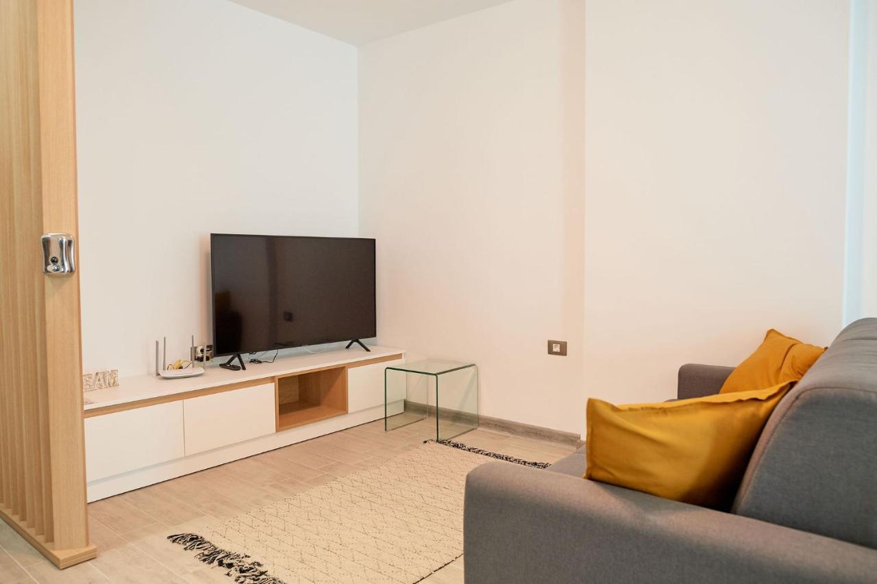Opal Luxury Apartment 109 Spa N Pool Beach Resort Năvodari Exteriör bild