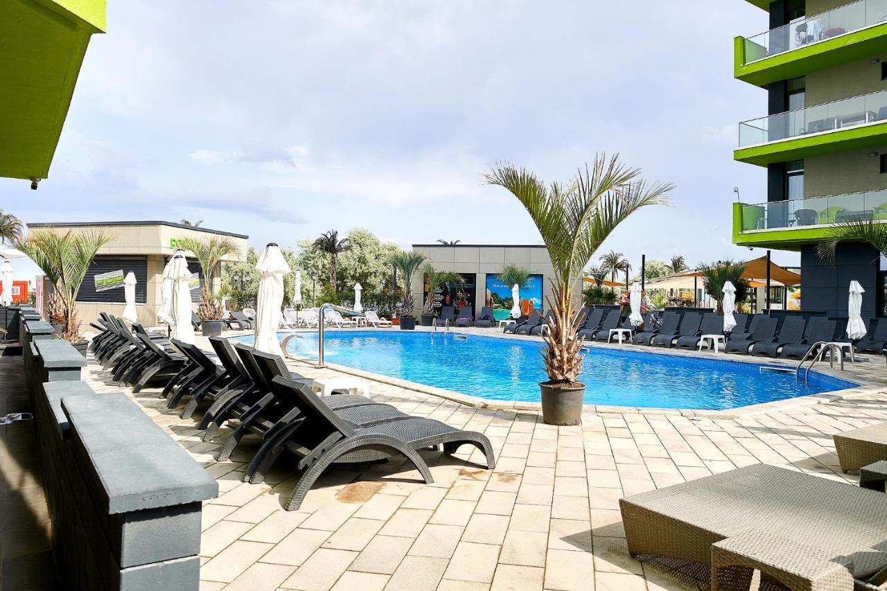 Opal Luxury Apartment 109 Spa N Pool Beach Resort Năvodari Exteriör bild